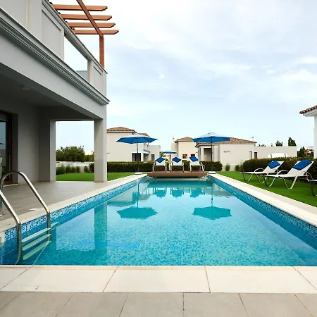 Angie Luxury Ajia Napa