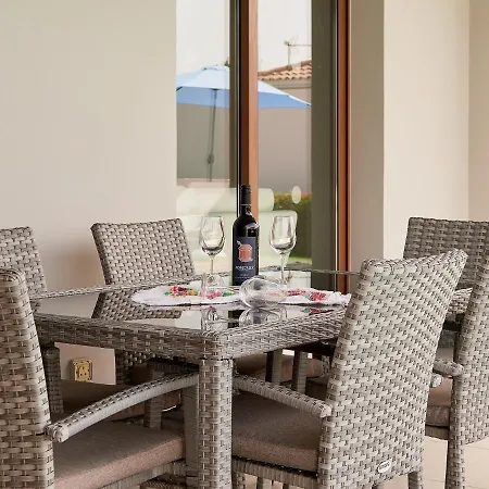 Angie Luxury Ajia Napa